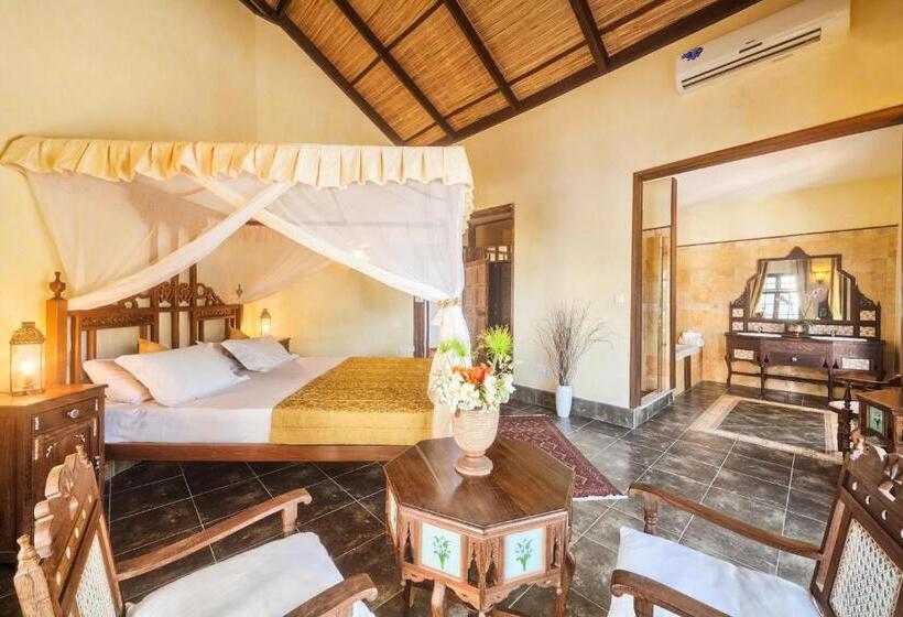 هتل The Maji Beach Boutique