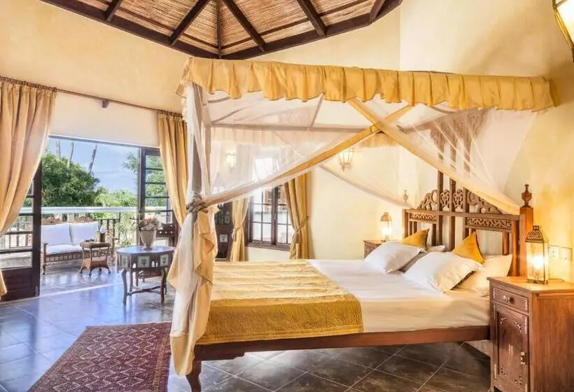 هتل The Maji Beach Boutique