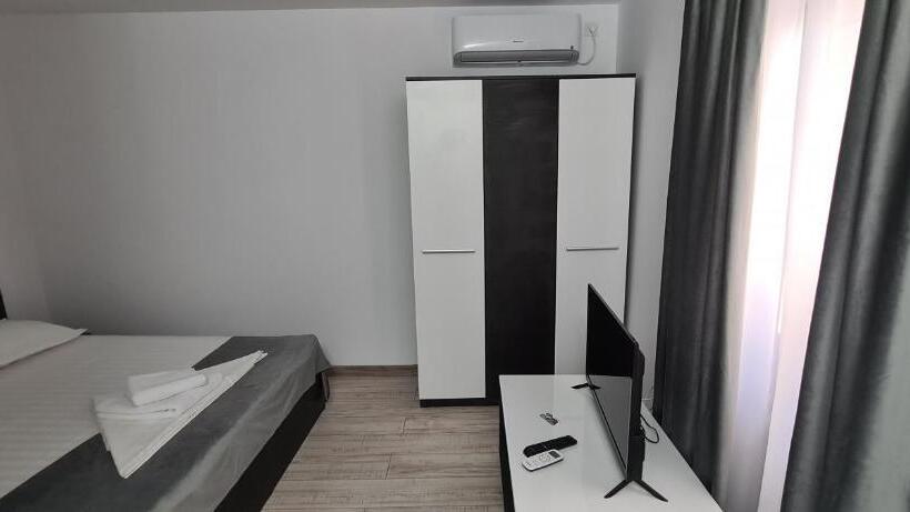 پانسیون Casa Carpov Sulina