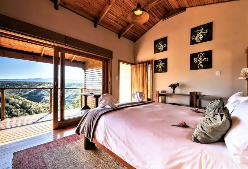 Majatalo Cliffhanger Cottages