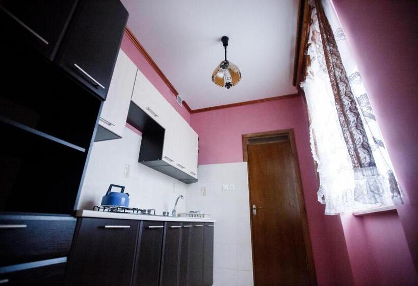 Pensão Guest House In Drachino