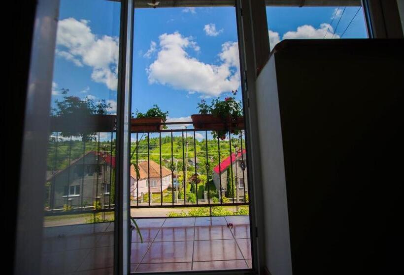 פנסיון Guest House In Drachino