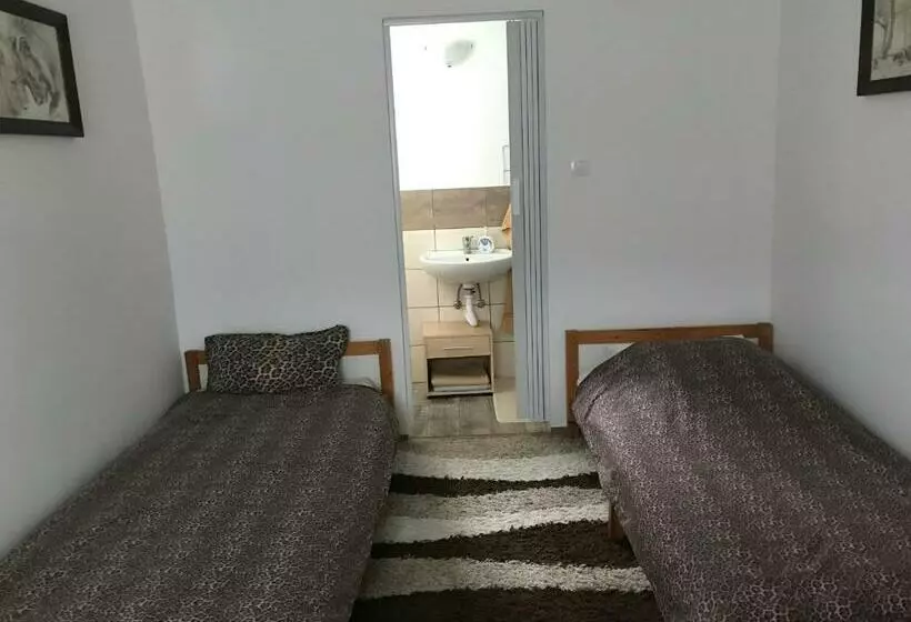 Majatalo Nyugalom Pihenő