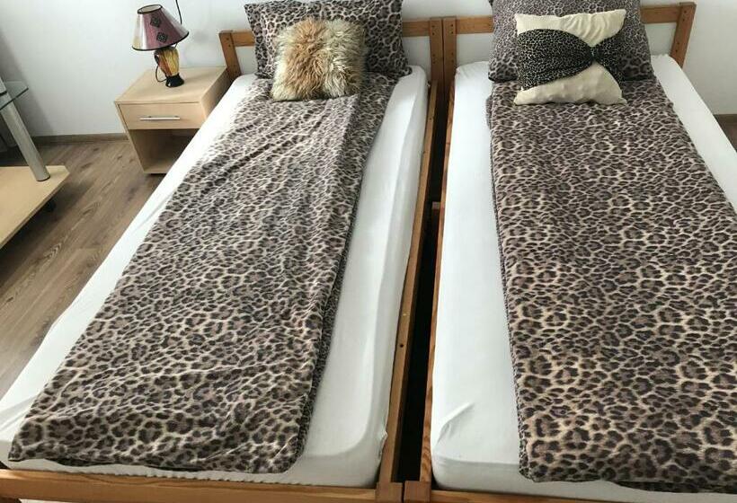 펜션 Nyugalom Pihenő