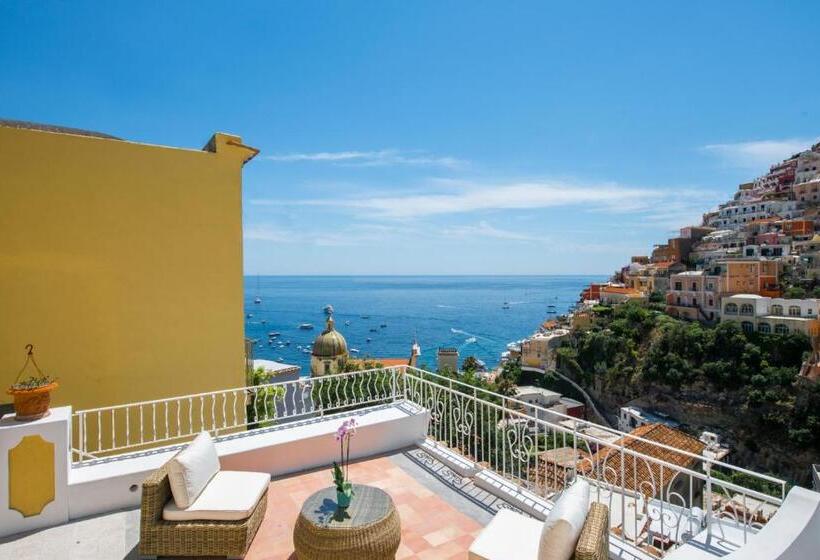 Пансион Punta Re