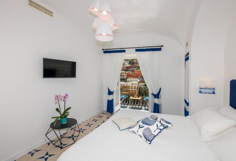 Пансион Punta Re