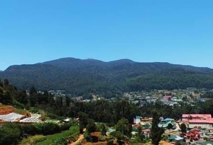 בית מלון כפרי New Ashley Resorts  Ltd