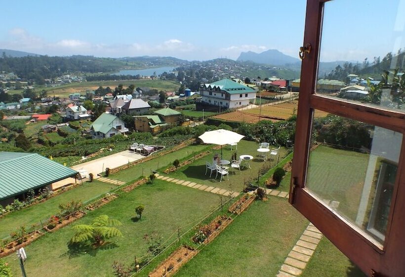 בית מלון כפרי New Ashley Resorts  Ltd