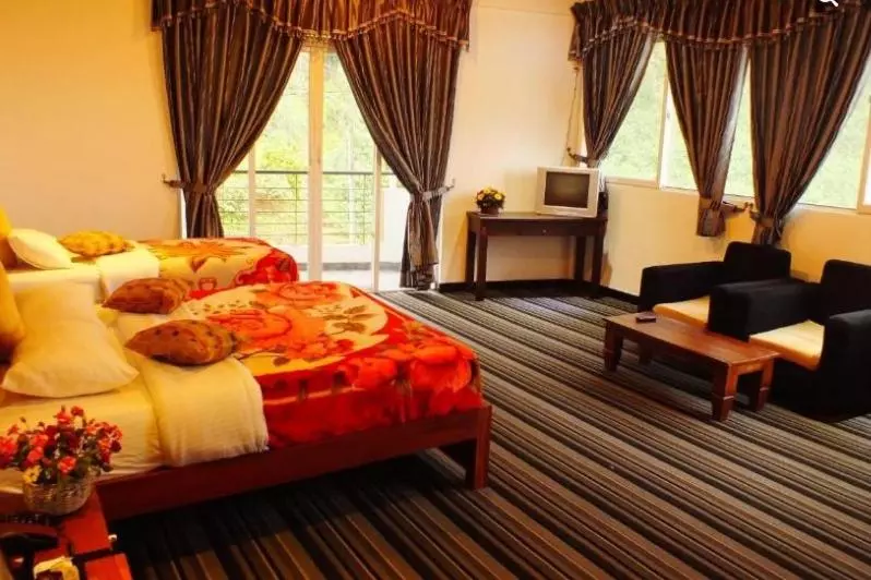 هتل New Ashley Resorts Ltd