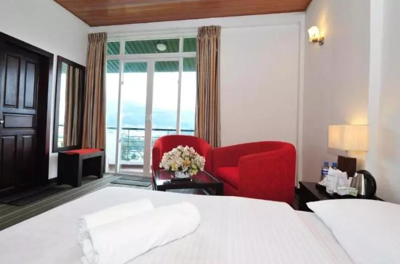 هتل New Ashley Resorts Ltd