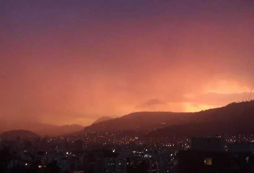 Отель Bellavista Quito