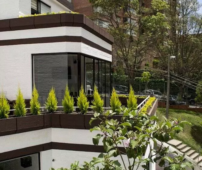 Отель Bellavista Quito