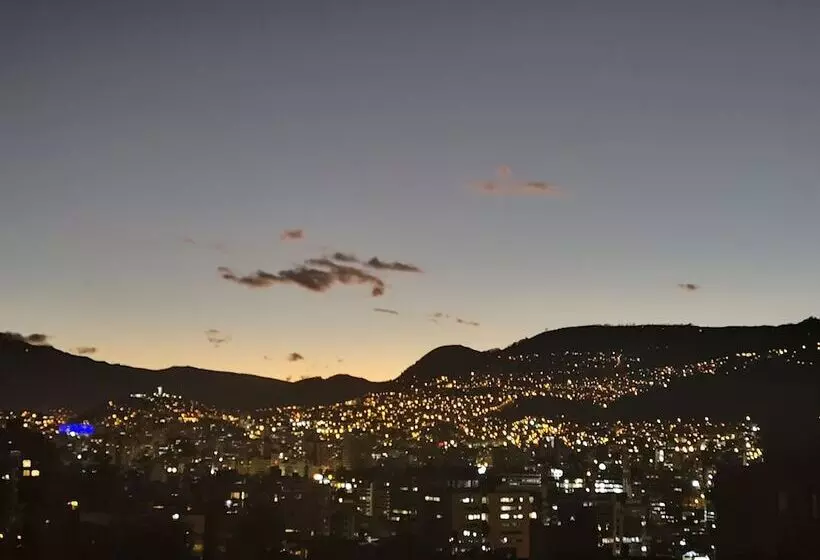 Отель Bellavista Quito