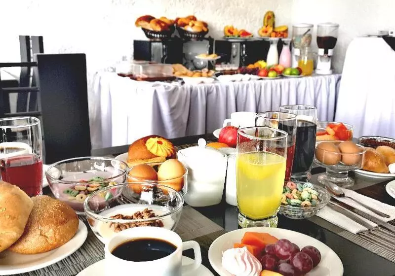 Отель Bellavista Quito