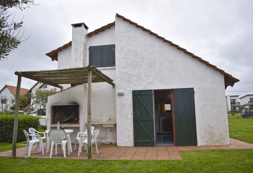 فندق Bungalows Costa Esmeralda