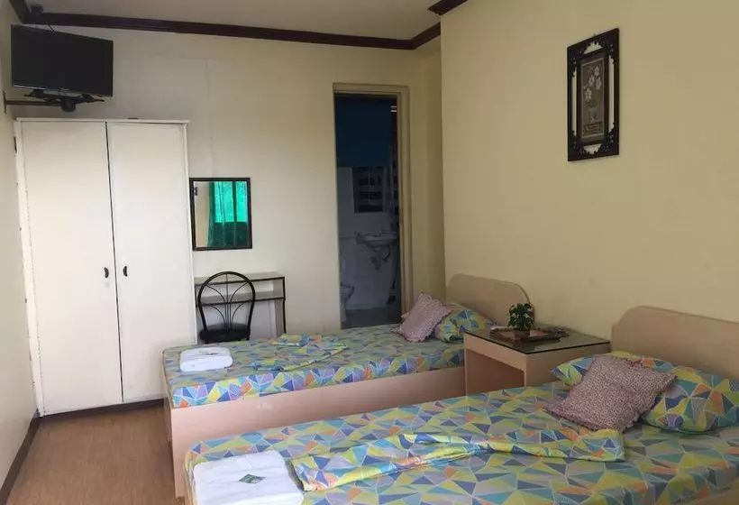 Hotel Casa Reyfrancis Pension House