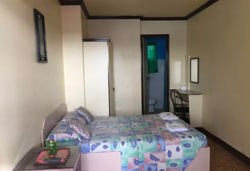 Hotel Casa Reyfrancis Pension House