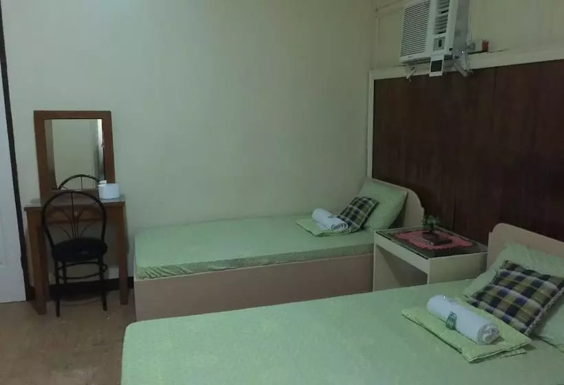 Hotel Casa Reyfrancis Pension House