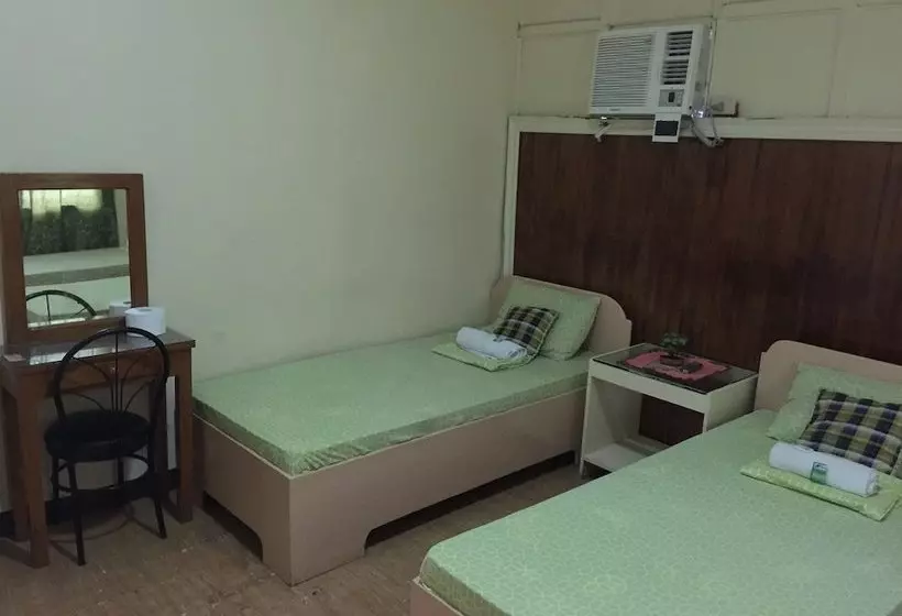 Hotel Casa Reyfrancis Pension House