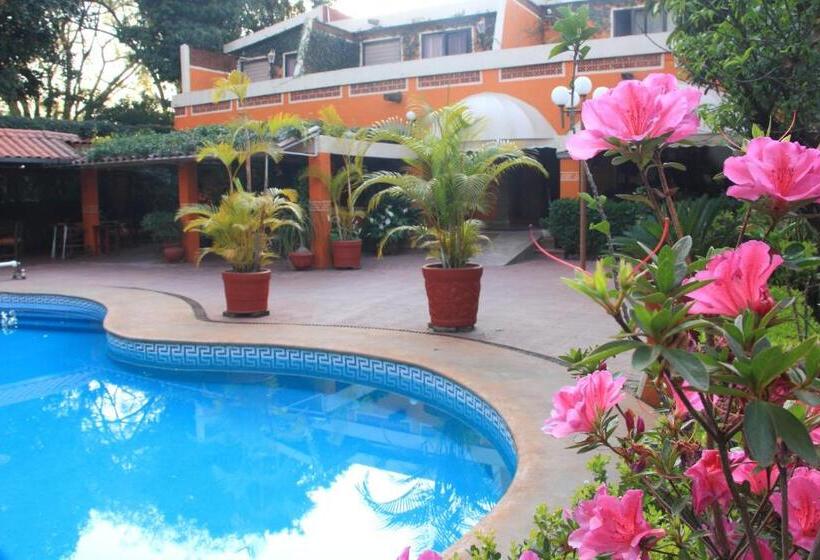 فندق Casagrande Posada Ejecutiva