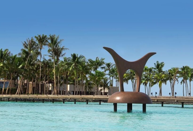 هتل Cheval Blanc Randheli