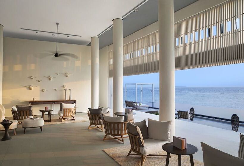 هتل Cheval Blanc Randheli