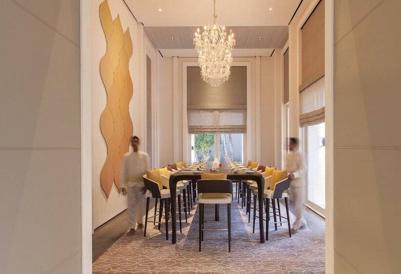 هتل Cheval Blanc Randheli