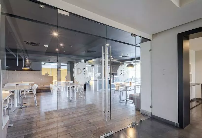 호텔 City Express By Marriott Guadalajara Aeropuerto