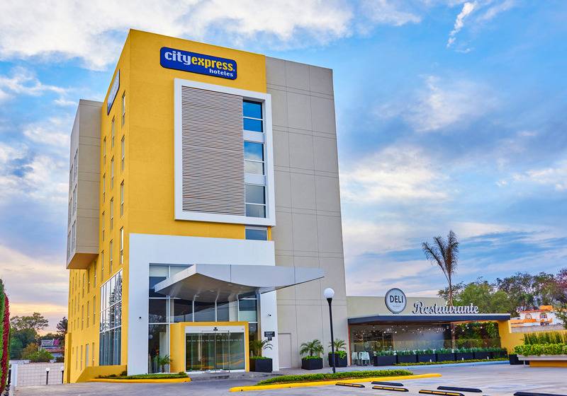 فندق City Express By Marriott Guadalajara Aeropuerto