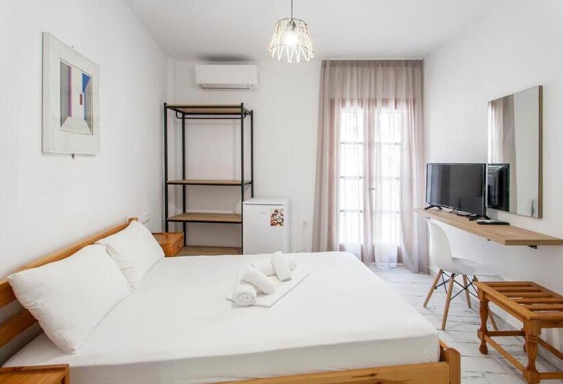 בית מלון כפרי Eliza Skiathos