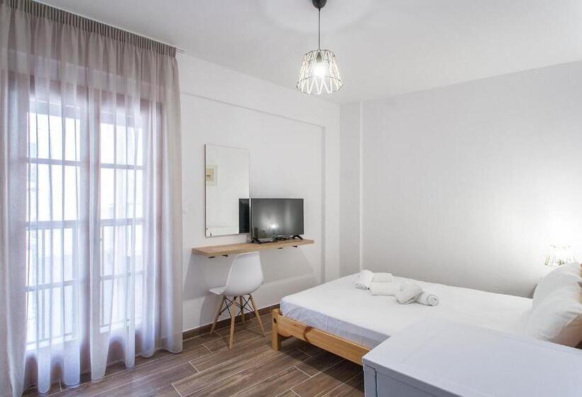 בית מלון כפרי Eliza Skiathos