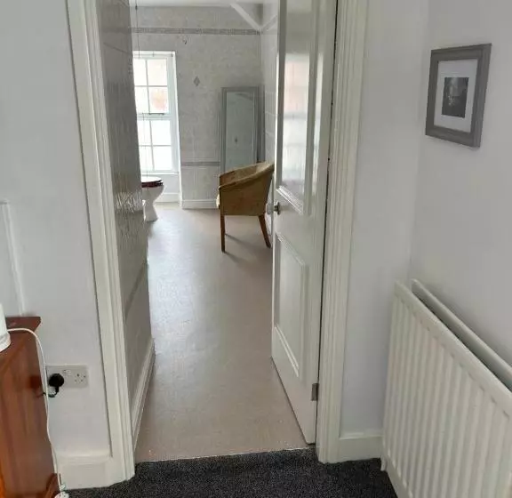 فندق Holland Arms