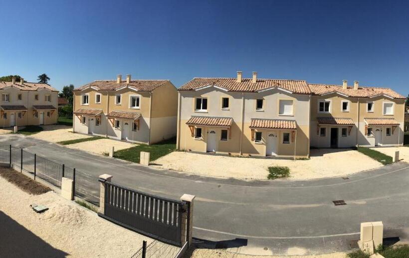 בית מלון כפרי La Residence Les Grands Vignobles