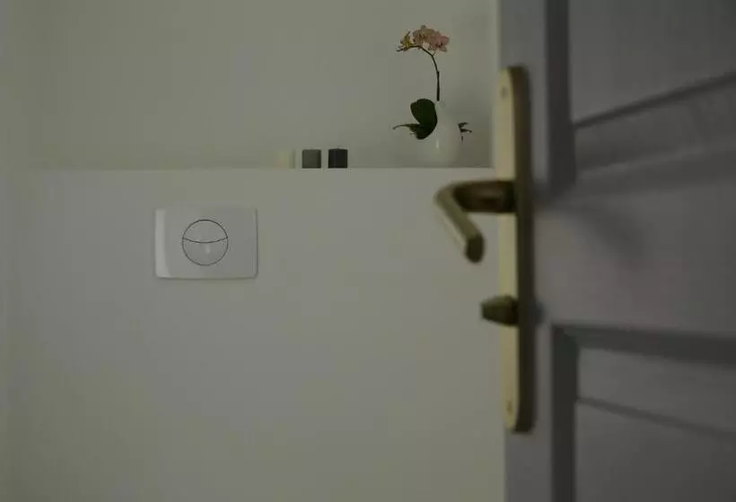 هتل La Residence Les Grands Vignobles