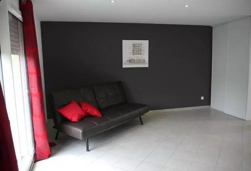 هتل La Residence Les Grands Vignobles