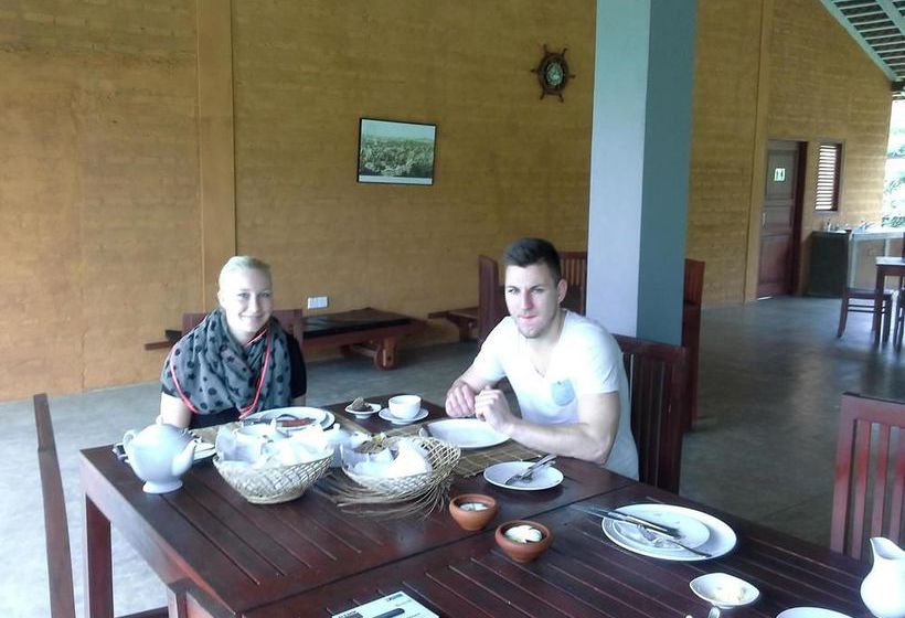 호텔 Ocean Ripples Resort