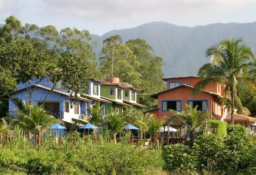 ホテル Pousada Villa Camboa