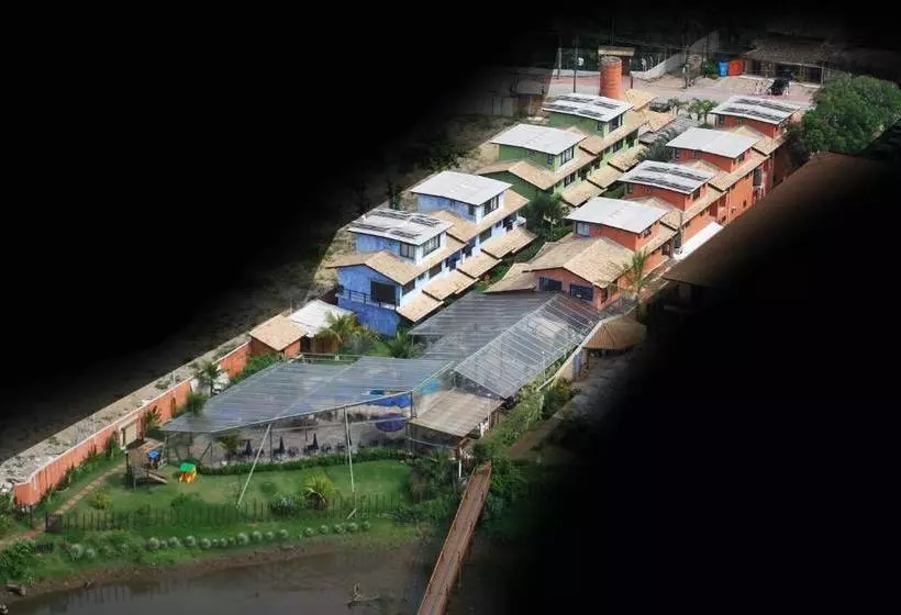 ホテル Pousada Villa Camboa