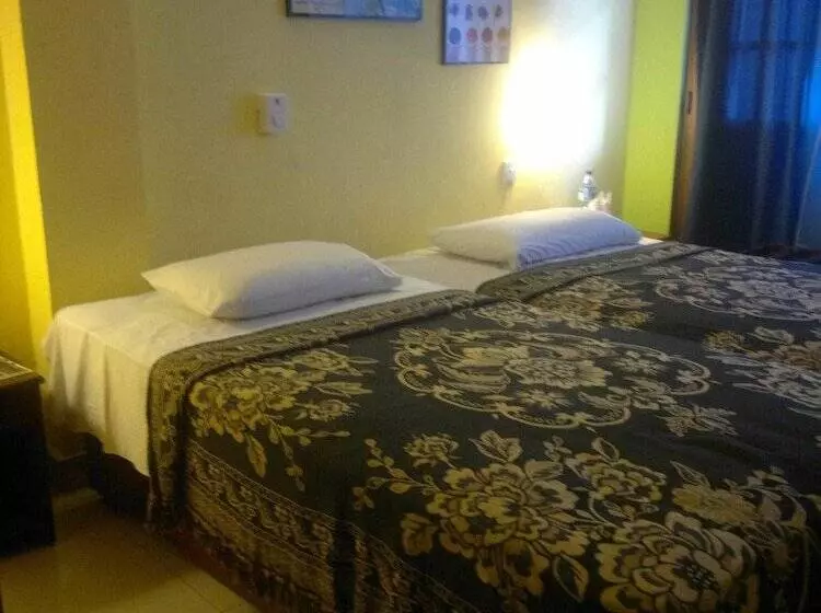 ホテル River Side