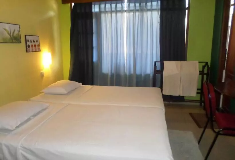 ホテル River Side