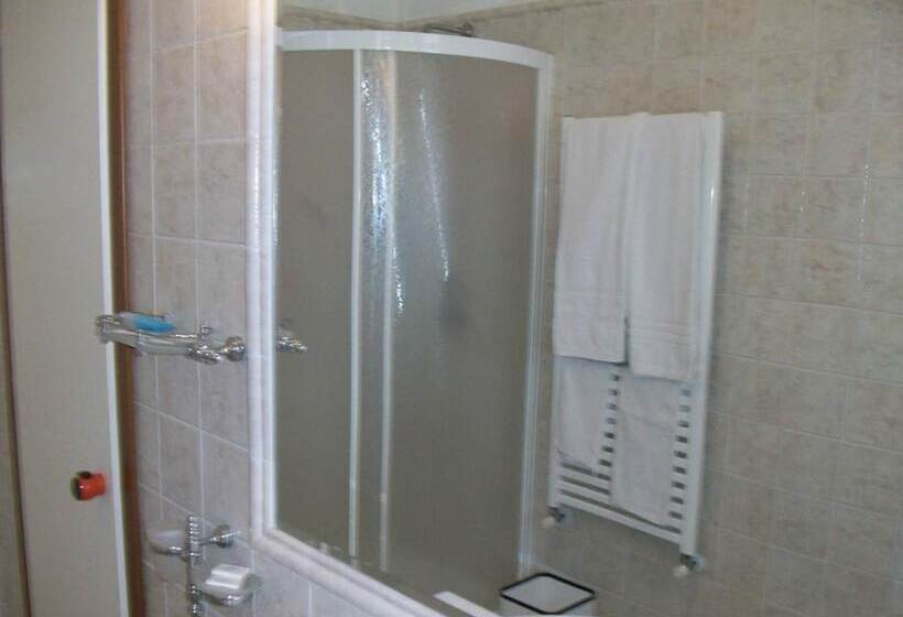 בית מלון כפרי Santorotto