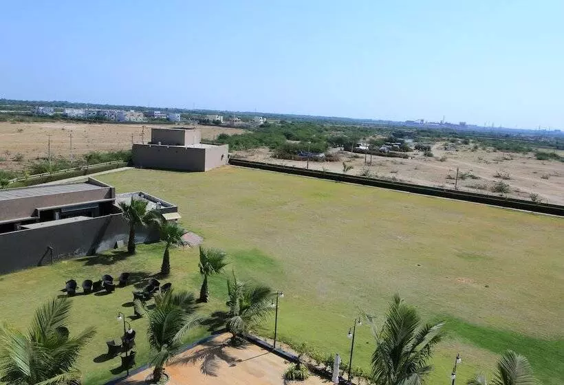 ホテル The Fern Residency Mundra