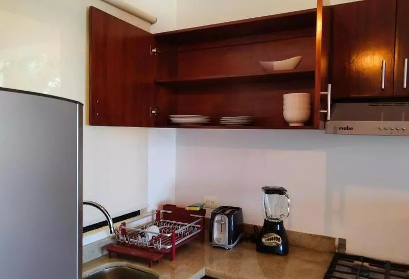 فندق Vela S Condos Ocean Front