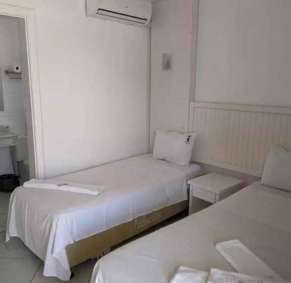 Jequitiba Hotel Frente Ao Mar
