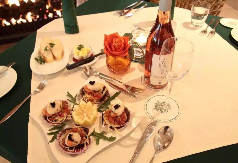 بنسيون Schneiders Boutique