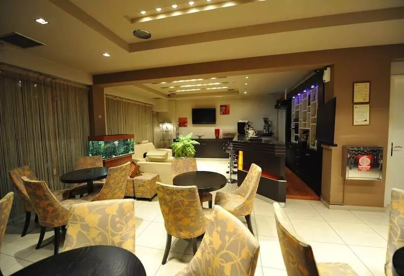 Ceragio Hotel & Apartments