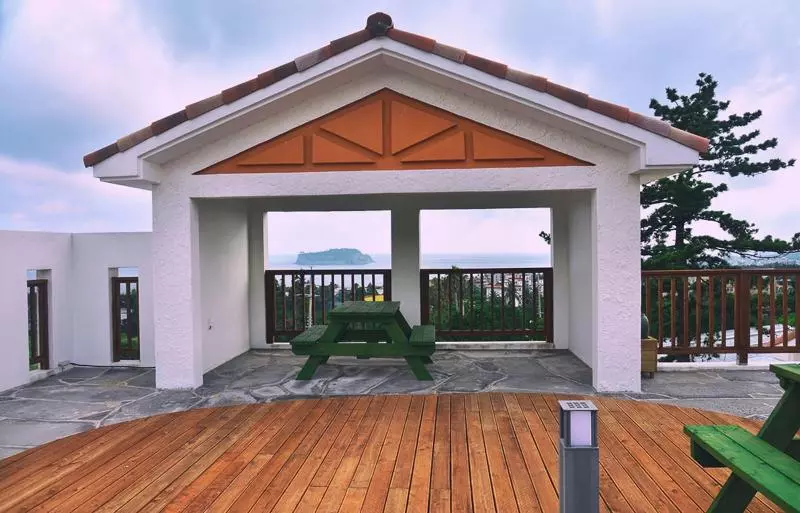 Felice Resort
