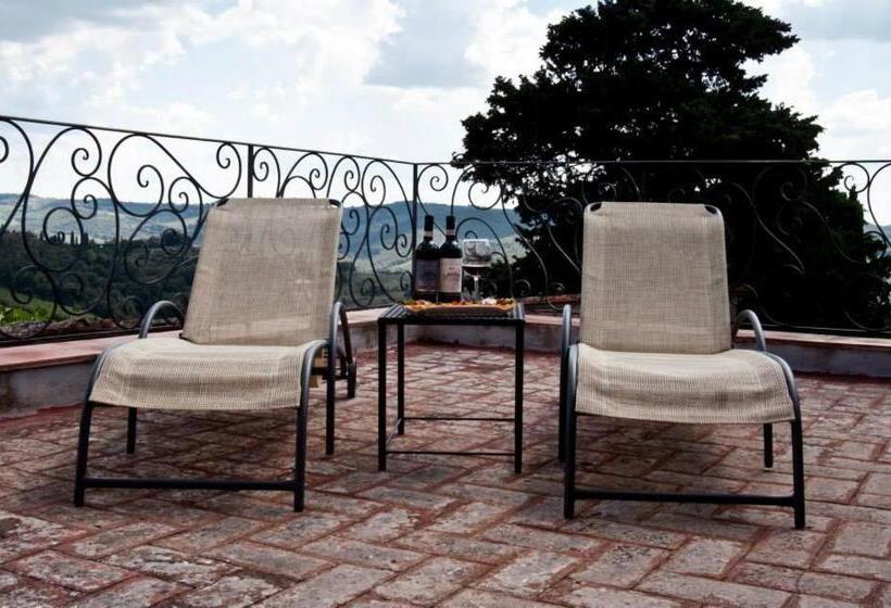 Szálloda Agriturismo La Camporena