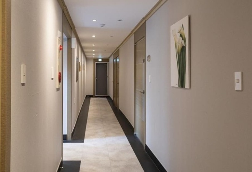 בית מלון כפרי Jeju Ellui