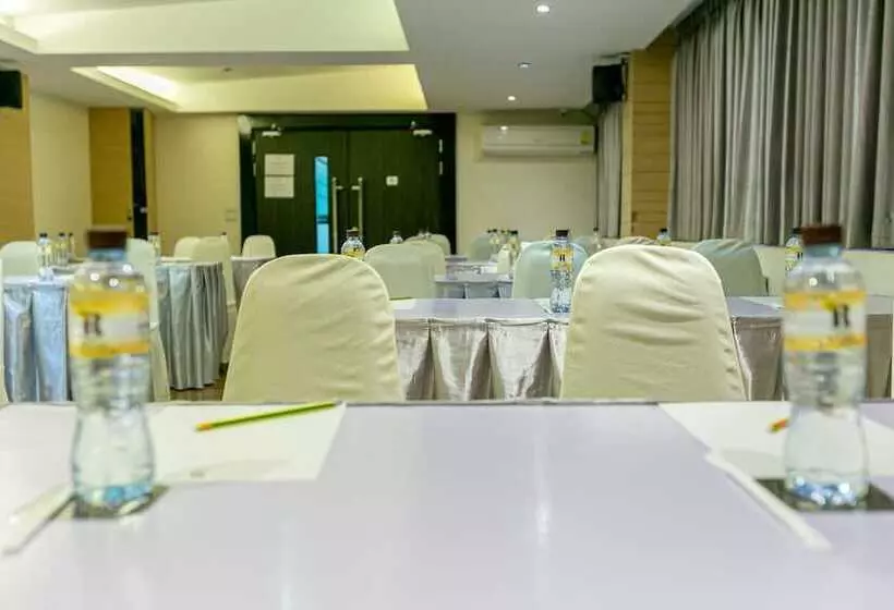 هتل Grand Ratchapruek